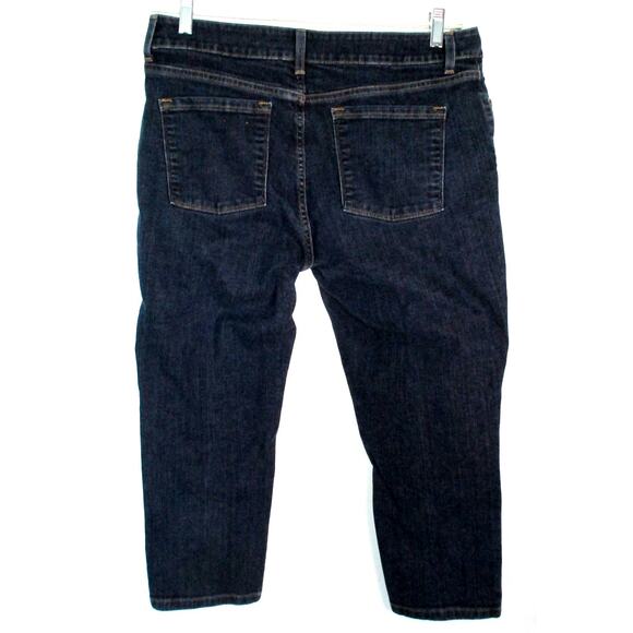 L.L. Bean Women's Mid Rise Dark Wash Stretch Blue Jean Capri Pants Size 14 - Picture 4 of 9